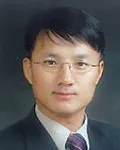 변호사, (전직)군법무관인 성재웅의 대표 이미지