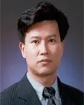 대학교수인 박동주의 대표 이미지