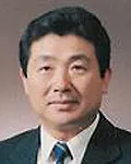 대학교수인 정충덕의 대표 이미지