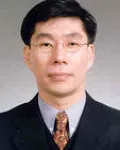 대학교수인 유진호의 대표 이미지