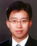 판사인 정욱도의 대표 이미지