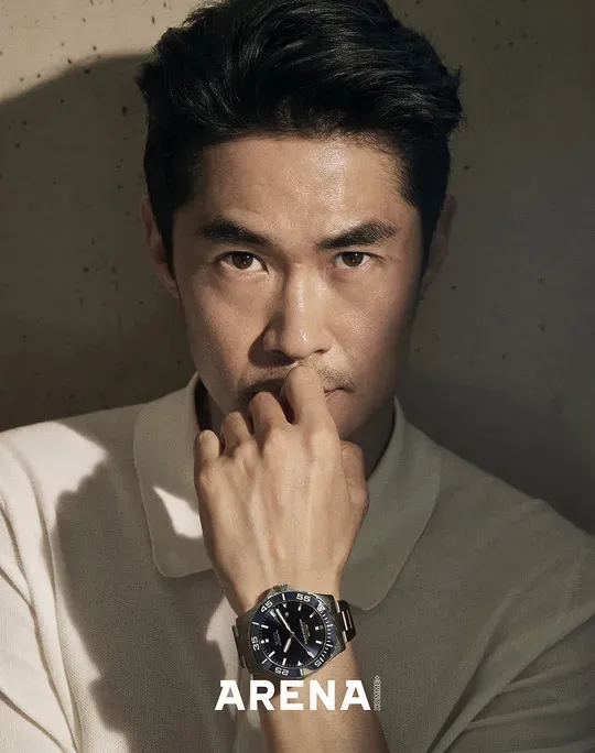 영화배우, 모델인 배정남의 대표 이미지