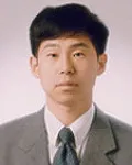 대학교수인 김정섭의 대표 이미지