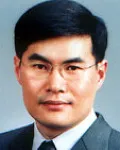 대학교수인 김주일의 대표 이미지