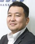 금융인인 박건영의 대표 이미지