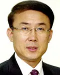 신문기자인 천시영의 대표 이미지