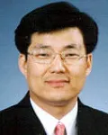 대학교수인 안성포의 대표 이미지