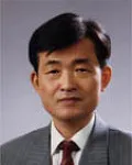 (전직)대학교수인 마성식의 대표 이미지