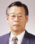 (전직)변호사, (전직)공증인인 송병철의 대표 이미지