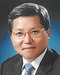 변호사, (전직)검사인 이충호의 대표 이미지