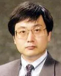 대학교수인 김운경의 대표 이미지