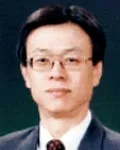 (전직)사회기관단체인, (전직)보험인, (전직)투자신탁인인 이성동의 대표 이미지