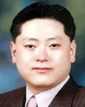 소화기내과의사, 대학교수인 백일현의 대표 이미지