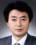 대학교수인 김형민의 대표 이미지