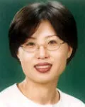 신문기자인 이연섭의 대표 이미지