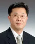 변리사인 김명곤의 대표 이미지