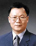 대학교수인 유승원의 대표 이미지