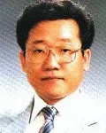 대학교수인 강근복의 대표 이미지