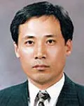(전직)대학교수인 강위생의 대표 이미지