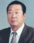 소설가, (전직)정당인인 전덕용의 대표 이미지