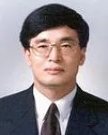 (전직)행정공무원인 권오철의 대표 이미지