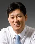 변호사, (전직)판사인 김필용의 대표 이미지