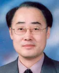 연구직공무원인 최용기의 대표 이미지