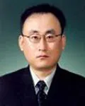 변호사인 강백용의 대표 이미지