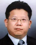대학교수인 이헌의 대표 이미지