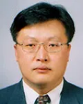 대학교수인 김명식의 대표 이미지
