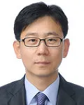 변호사인 황민철의 대표 이미지