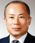 (전직)대학학장, (전직)대학교수인 구성회의 대표 이미지