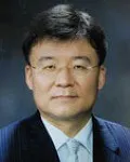 (전직)제2금융인인 권순학의 대표 이미지