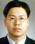 연구인인 서지용의 대표 이미지