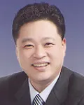 기초의회의원인 이춘우의 대표 이미지