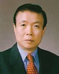 성악가, (전직)대학교수인 국선환의 대표 이미지