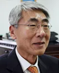 (전직)외무공무원인 송봉헌의 대표 이미지