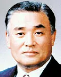 (전직)대학교수, (전직)행정공무원인 이원호의 대표 이미지