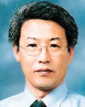 대학교수인 김규곤의 대표 이미지