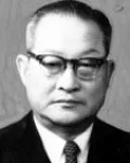 (전직)신문기자, (전직)시인, (전직)기업인인 진학문의 대표 이미지
