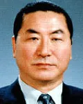 (전직)행정공무원인 권강웅의 대표 이미지