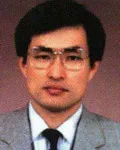 대학교수인 김동중의 대표 이미지