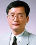 대학교수인 김동운의 대표 이미지