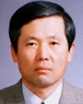 (전직)대학교수인 기회원의 대표 이미지