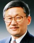 (전직)대학학장, (전직)대학교수인 김락배의 대표 이미지
