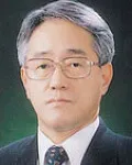 (전직)대학교수인 김병동의 대표 이미지