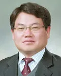 행정공무원인 김윤길의 대표 이미지