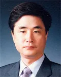 공무원인 정병윤의 대표 이미지