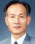(전직)대학교수인 김부동의 대표 이미지