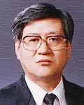 대학교수인 김선균의 대표 이미지